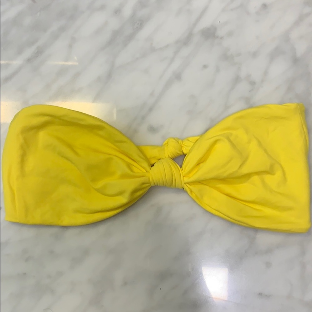 ACACIA STRAPLESS SWIM TOP